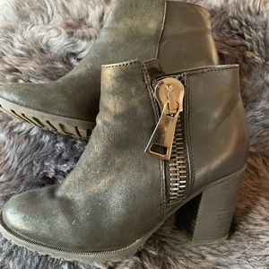 Aldo zip booties